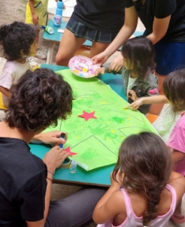 — St. Andrew's Scots School