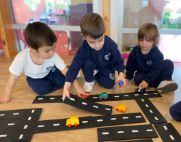 — St. Andrew's Scots School