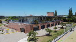 — St. Andrew's Scots School